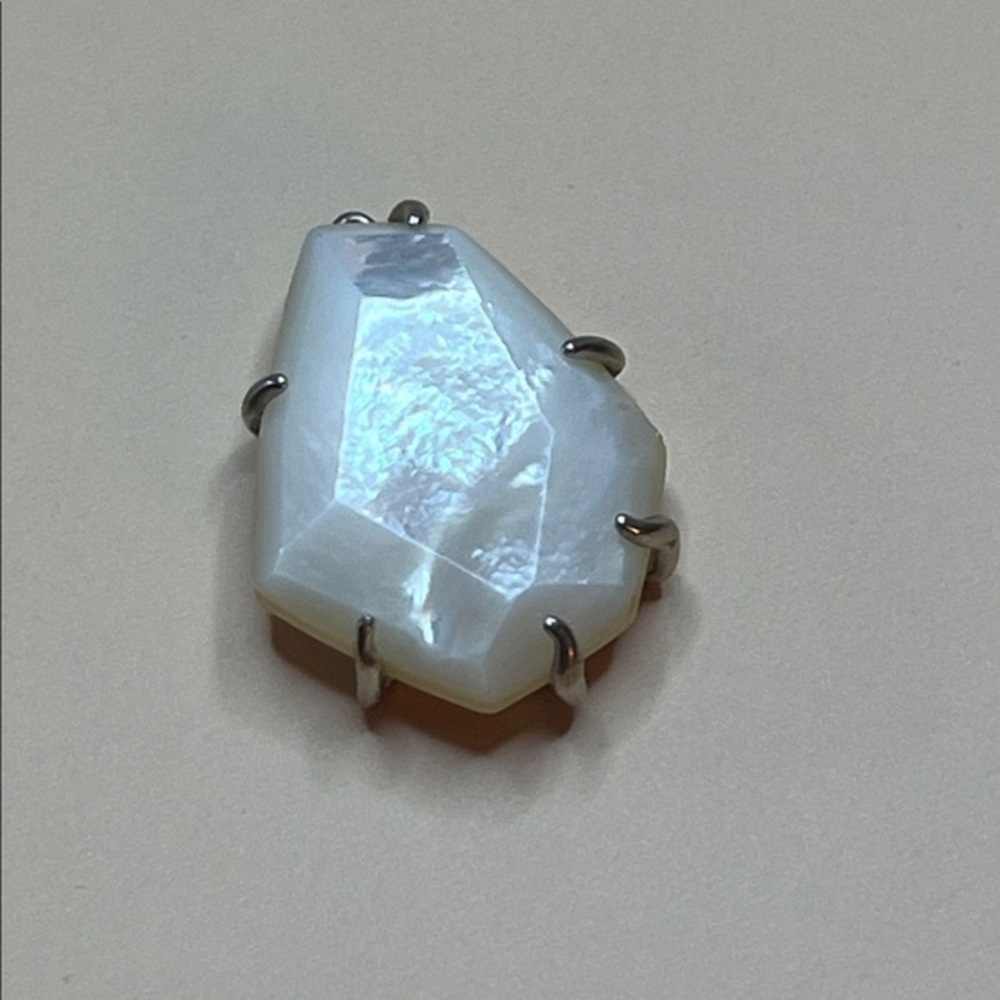 Kendra Scott White Iridescent Pendant